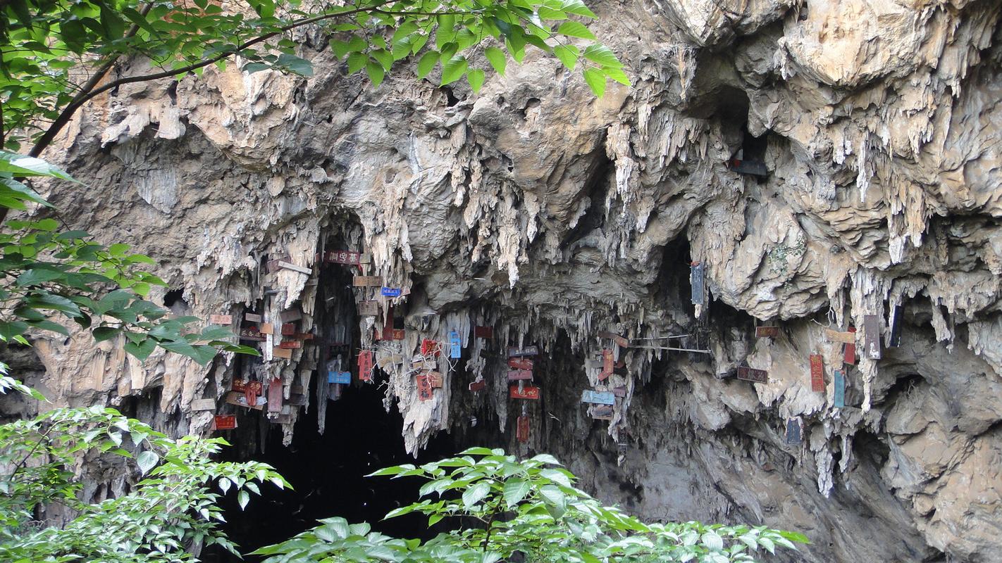 建水燕子洞旅游攻略是什么