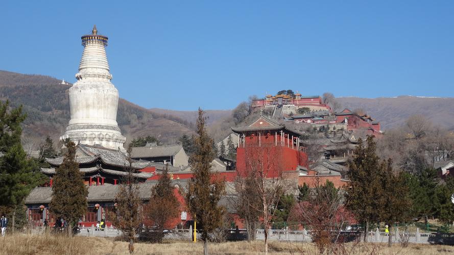 去五台山坐火车在哪里下车