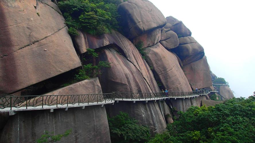 上饶旅游景点有哪些地方