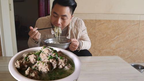 一碗多肉大米饭，馋得我口水直流！