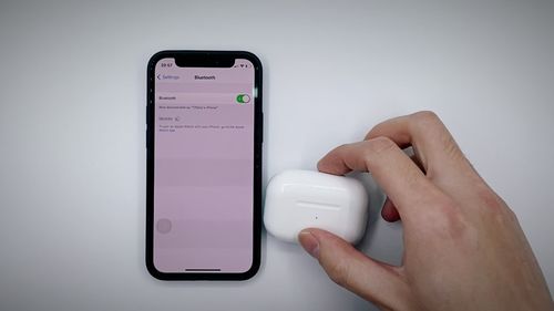 AirPods怎么和手机连接