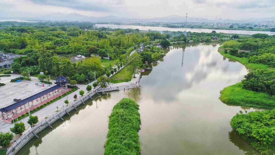 广东省普宁市南溪镇有几个村