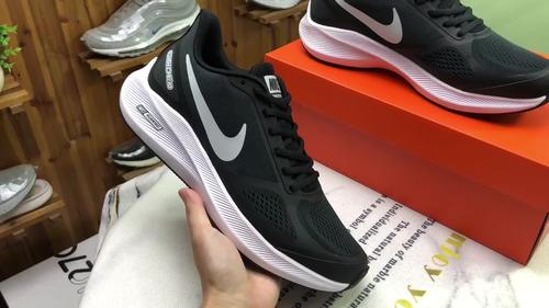 nikem2k内置气垫吗