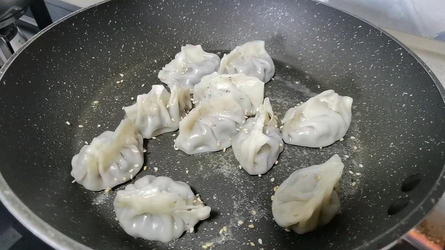 冷冻的饺子怎么做煎饺