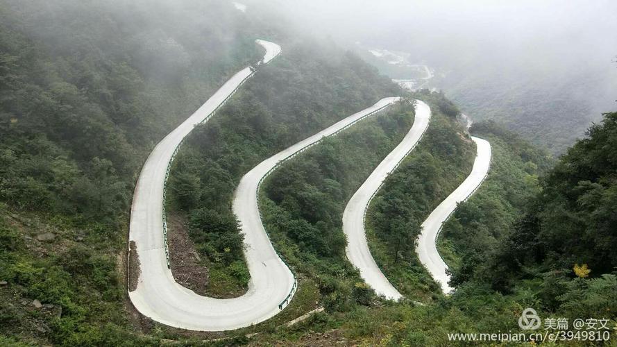 形容道路曲折的成语有什么-墨子百科 形容道路曲折的成语有什么
