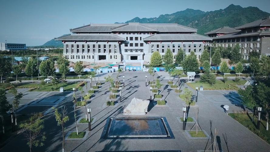 西安交通大学城市学院是几本