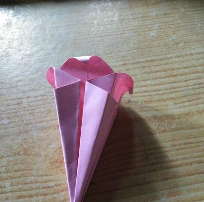 如何折一朵牵牛花